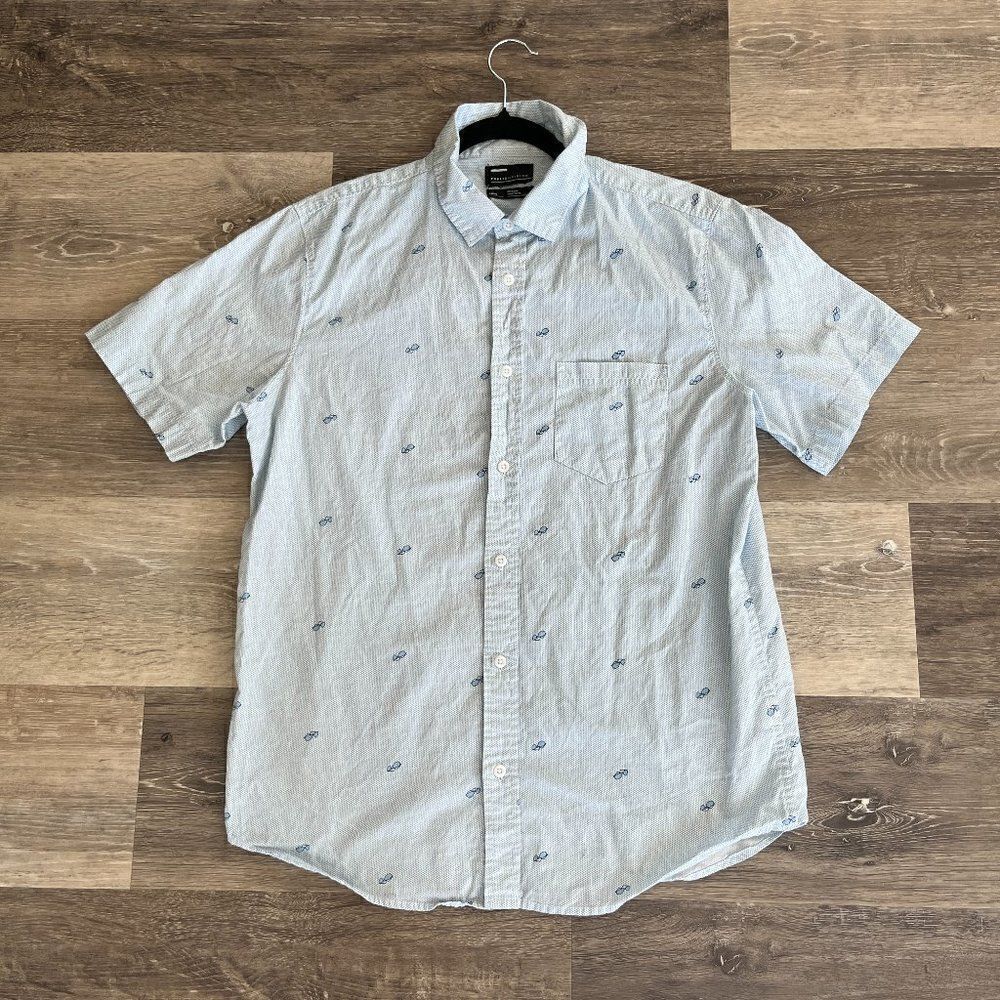 PublicOpinion Men's Blue Sunglasses Print Button Down Shirt Size Large
